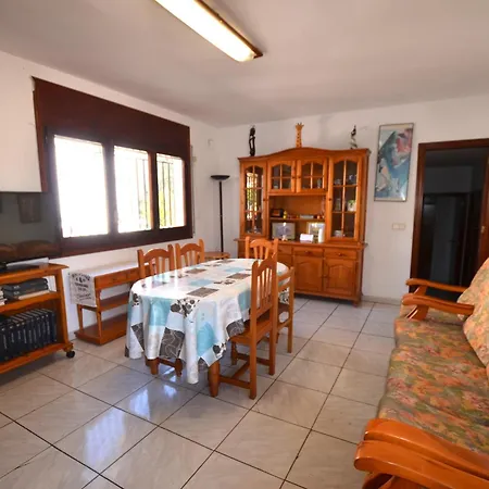 Fernando 12 Personas 8km Lloret De Mar *