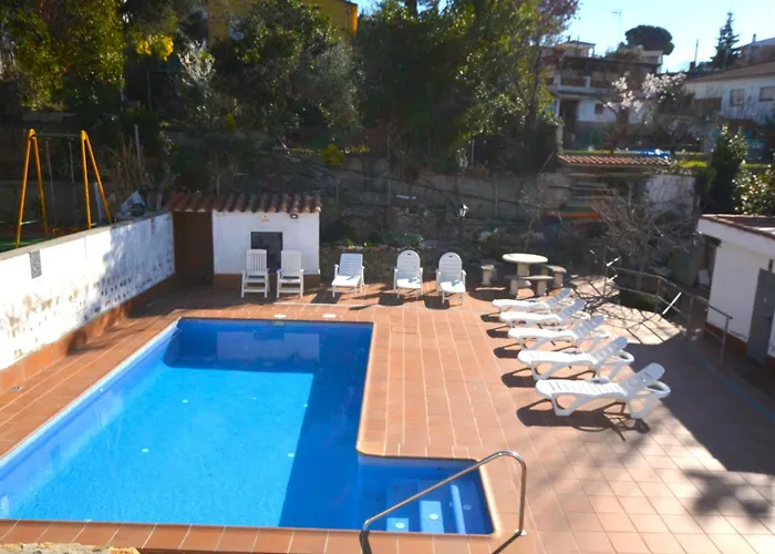 Villa Fernando 12 Personas 8km Lloret De Mar
