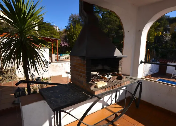 Fernando 12 Personas 8km Lloret De Mar Girona