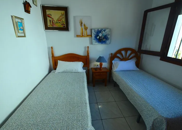 Fernando 12 Personas 8km Lloret De Mar Villa Girona